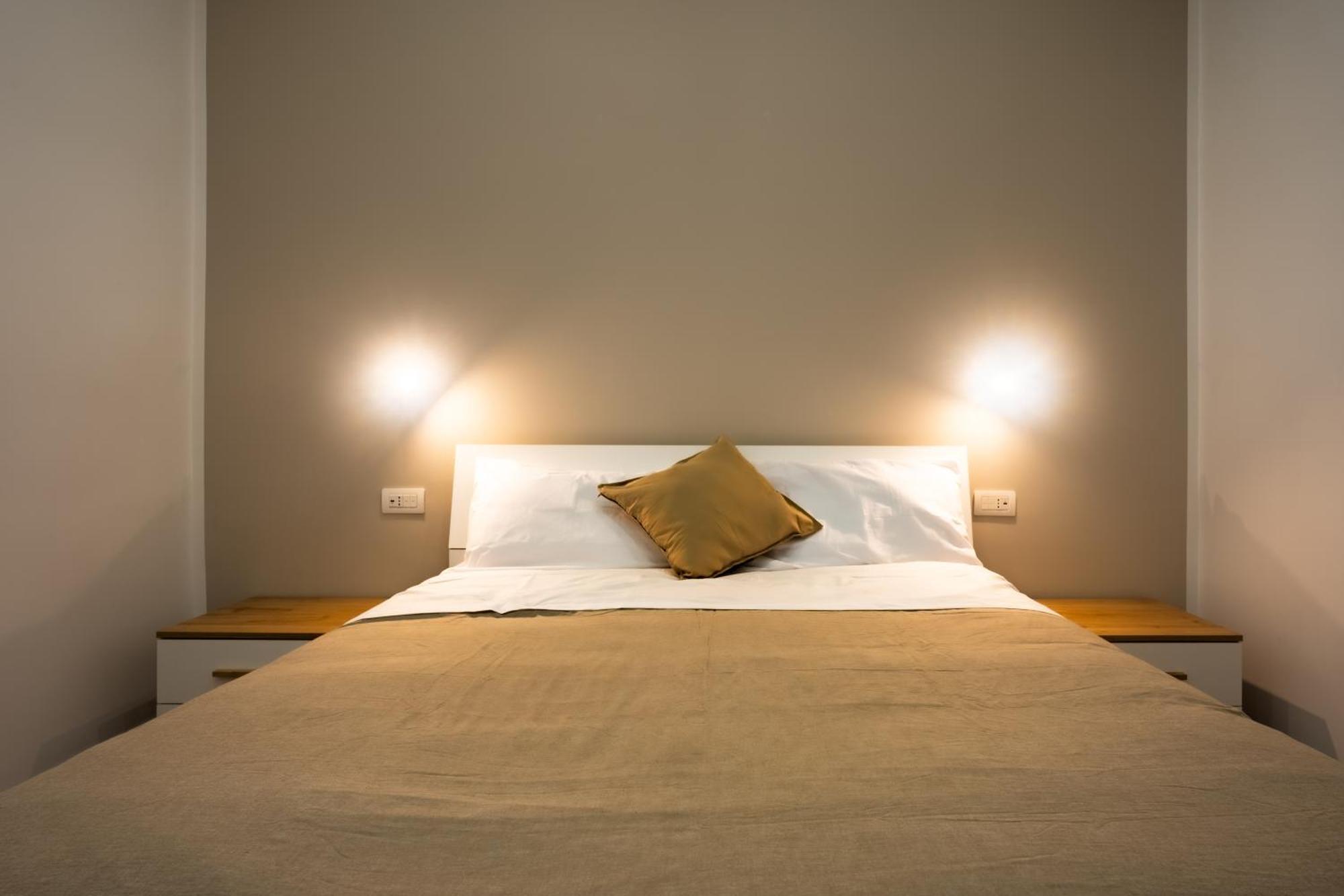 La Grande Bellezza Bed & Breakfast เนเปิลส์ ภายนอก รูปภาพ